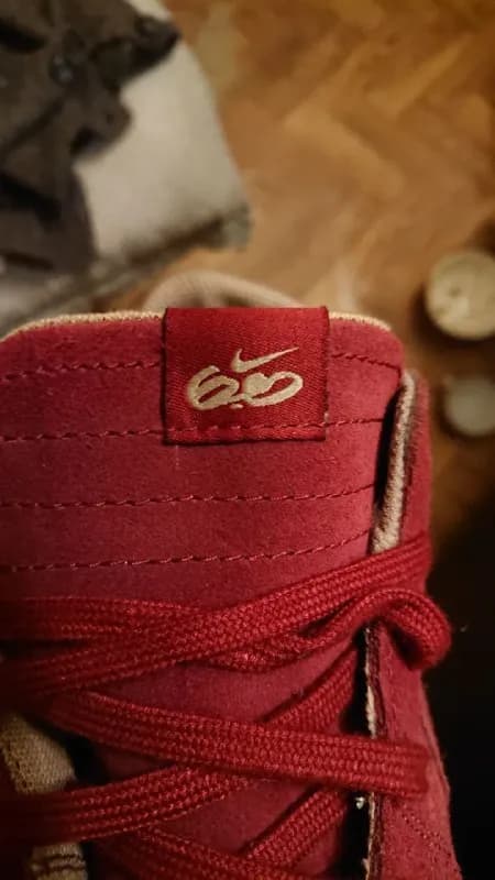 Nike 150 лари, 44 рз. TH 30 лари, худи по 20лари, рз L, XL — Тбилиси — 150 ₾