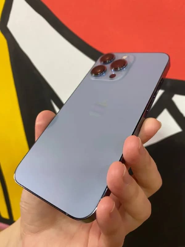iPhone 13 128GB голубой — Тбилиси — 2700 ₾