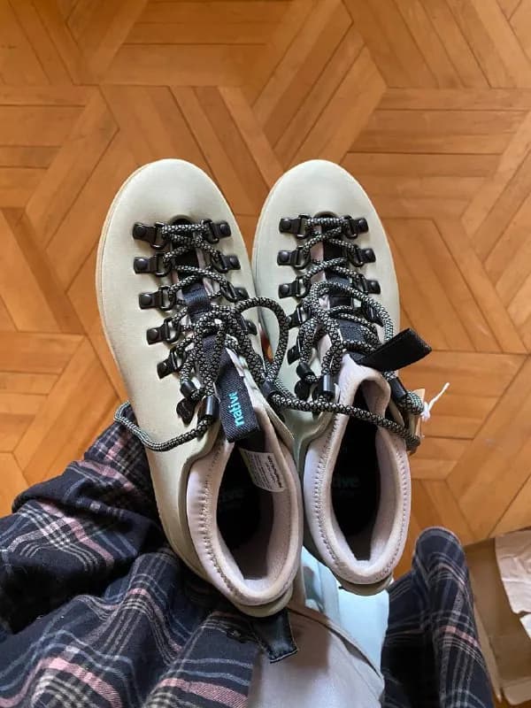 native fitzsimmons 40 размера. руставели — Тбилиси — 250 ₾