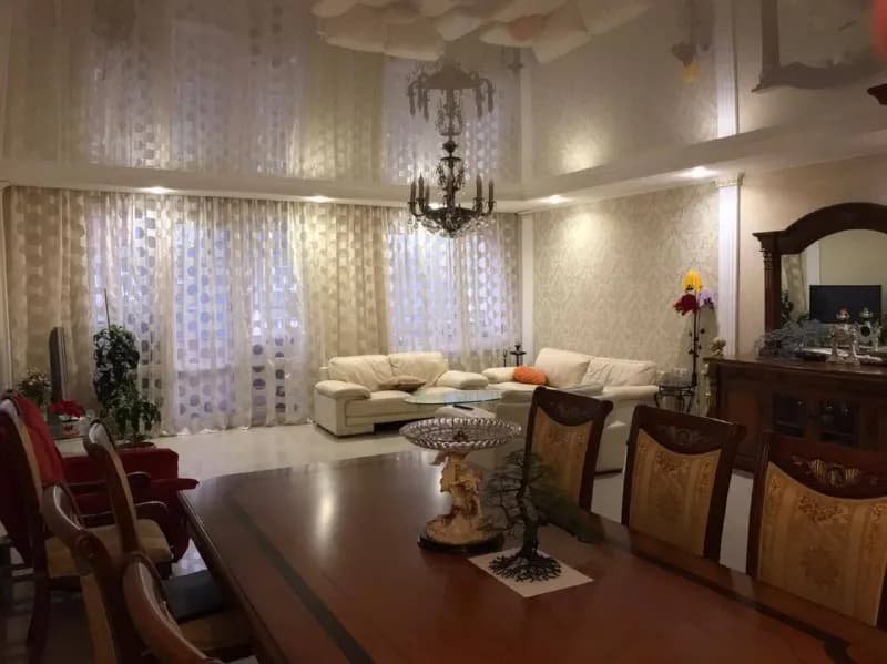 4 комнаты с 2 сан. узлами 136.55 кв — Тбилиси — 188 000 $