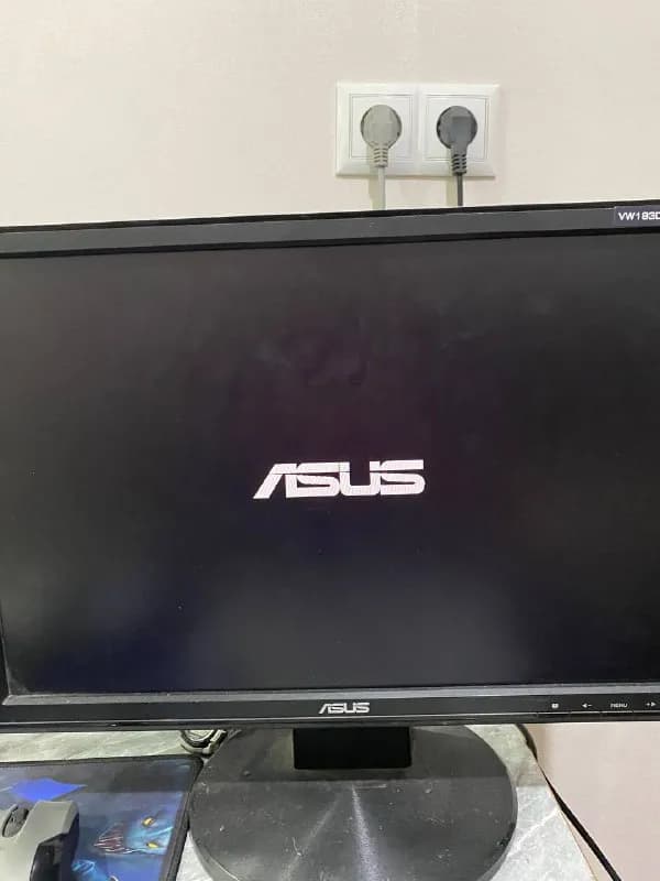 ASUS, — Тбилиси — 50 ₾