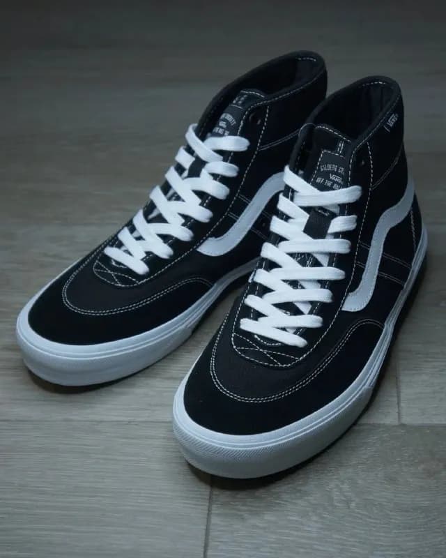 Vans Crockett High. Из США, заказаны на официальном сайте. — Тбилиси — 350 ₾