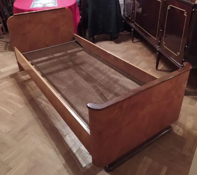 250 лари. — Тбилиси — 250 ₾