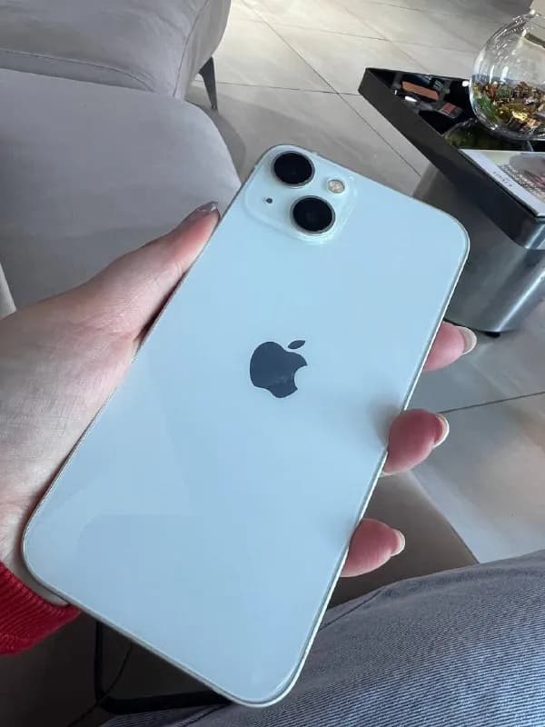 iPhone 13. 128 gb — Батуми — 700 ₾