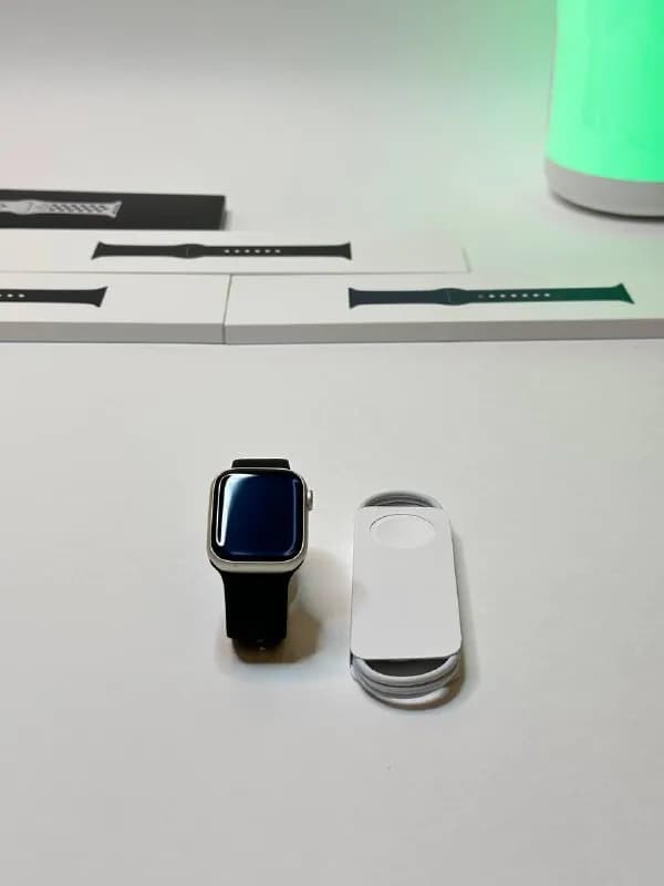 Apple Watch 8 41 mm 2022 — Тбилиси — 900 ₾