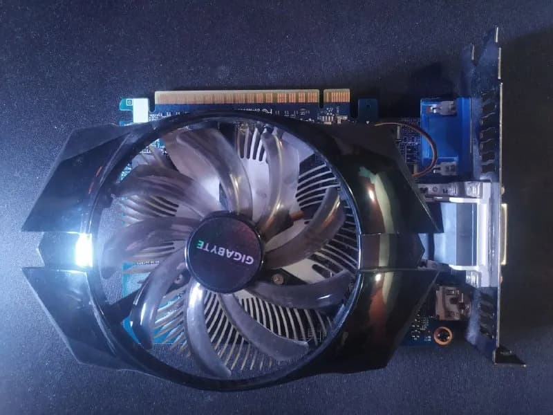 GT640 2gb — 70 лари. — Тбилиси — 70 ₾
