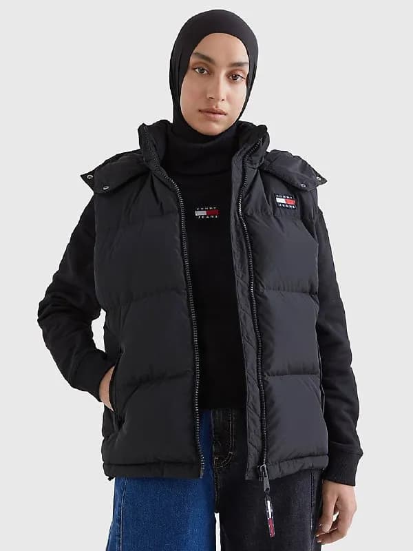 Tommy Hilfiger Alaska (наполнитель-пух). — Тбилиси — 650 ₾