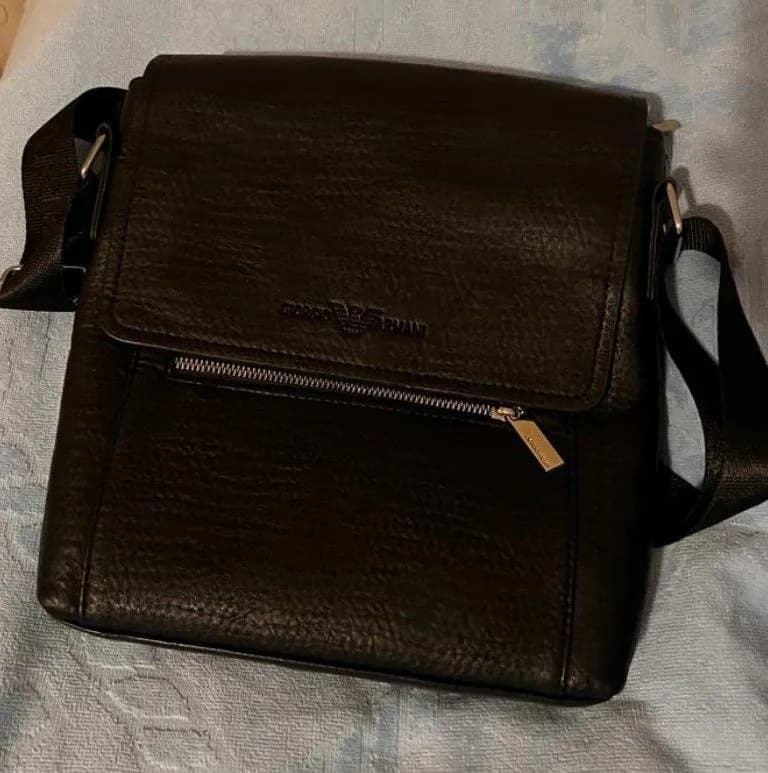 Emporia Armani цена 70 лари — Тбилиси — 70 ₾