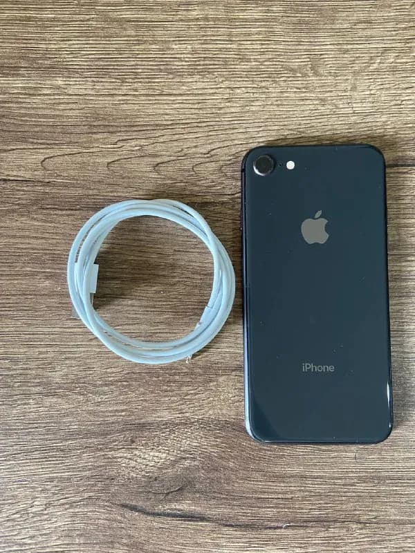 iPhone 8 64 gb — Тбилиси — 380 ₾