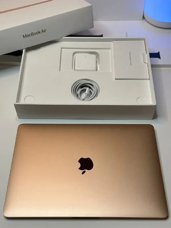 MacBook Air M1 16/512 — Тбилиси — 3300 ₾