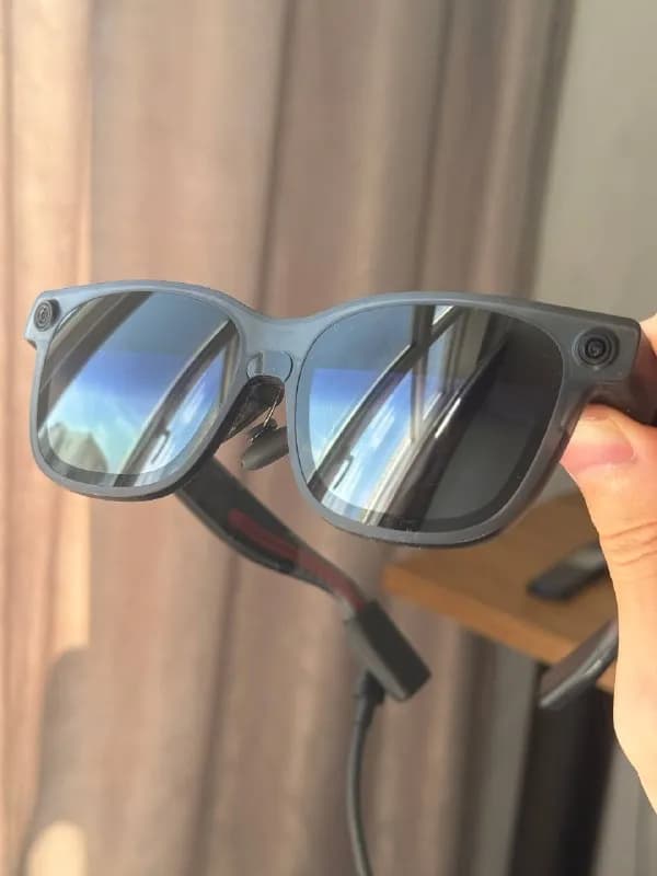 Viture Luma Ultra XR/AR. Покупал несколько месяцев назад. — Батуми — 1 500 ₾