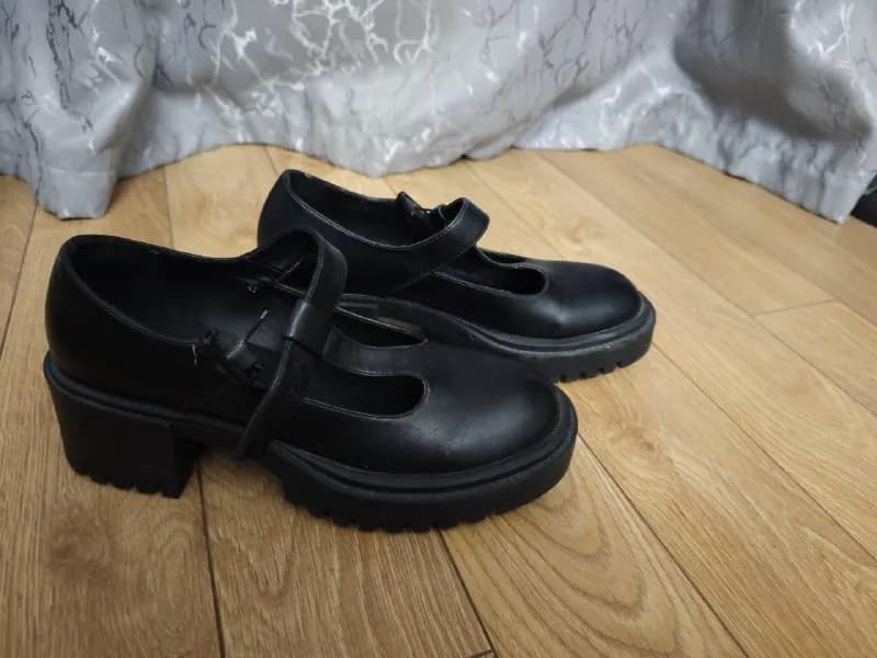 Bata кожаные женские 41 размер — Батуми — 90 ₾
