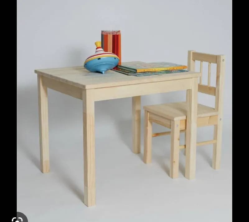 1. Детский столик и стульчик IKEA (цвет на втором фото). 100 лари — Тбилиси — 100 ₾