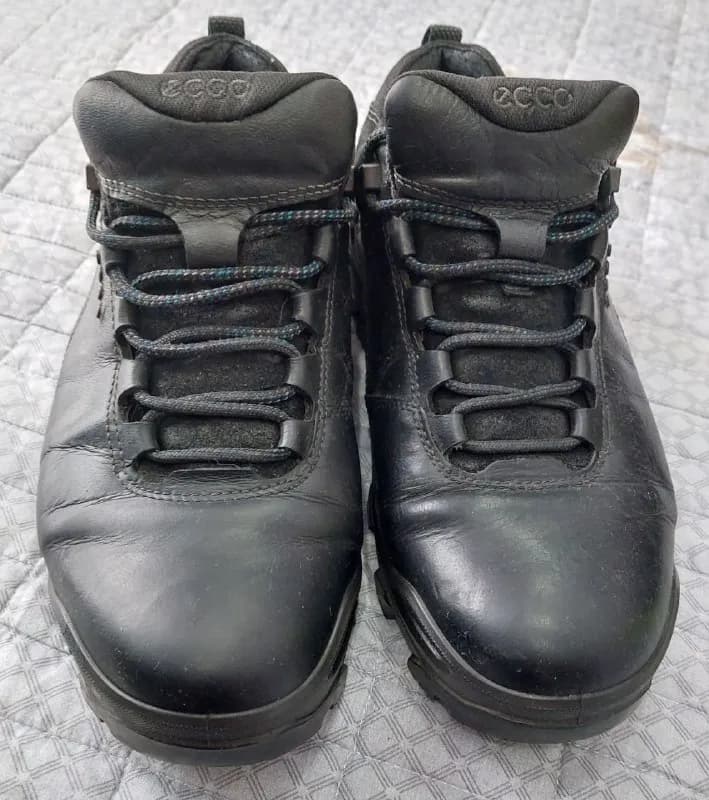 Ecco оригинал 42 размер — Тбилиси — 50 ₾