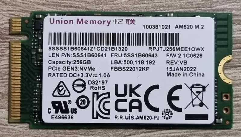 Lenovo 256GB M.2 PCIe Gen3 NVMe SSD, 1 шт — 80 лари, 2 шт — 150 лари — Тбилиси — 80 ₾