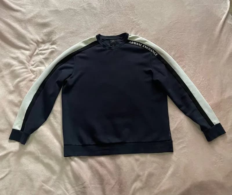 1️⃣Свитшот Armani Exchange оригинал, размер XL — 80 лари. — Тбилиси — 80 ₾