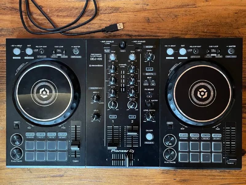 Pioneer DDJ-400 — Тбилиси — 290 $