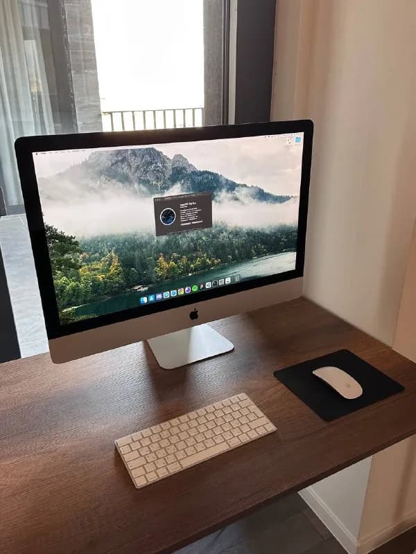 iMac 27, куплен весной 2020 в Apple online store. — Тбилиси — 5 000 ₾