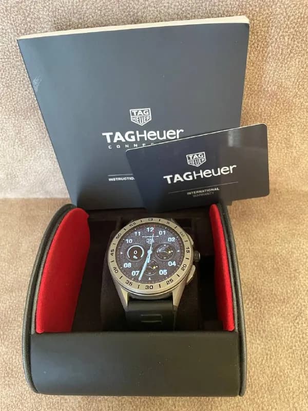 Смартчасы TAG Heuer connected — Тбилиси — 1 800 ₾