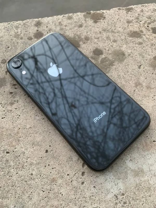 iphone xr 64gb, 83% батарея — Тбилиси — 600 ₾