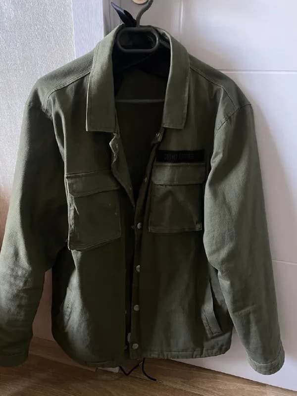 Мужская куртка L — Тбилиси — 35 ₾
