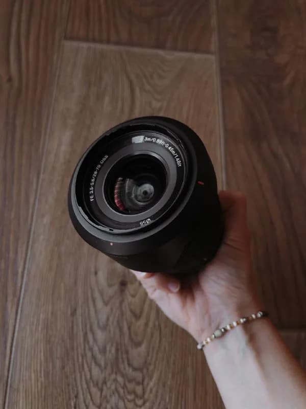 Sony FE 28-70мм F3.5-5.6 — Тбилиси — 600 ₾