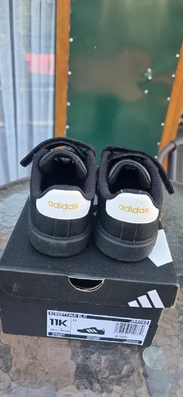 adidas — Батуми — 100 ₾