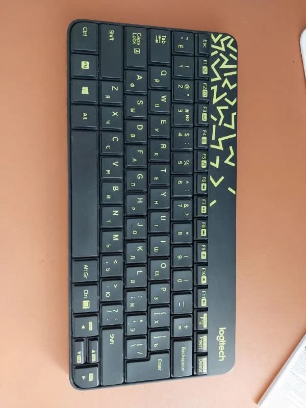 Logitech MK240 Nano черный — Тбилиси — 35 ₾