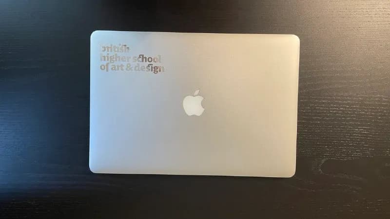 MacBook Pro i[телефон]GB 15.4 retina — Тбилиси — 1 200 ₾