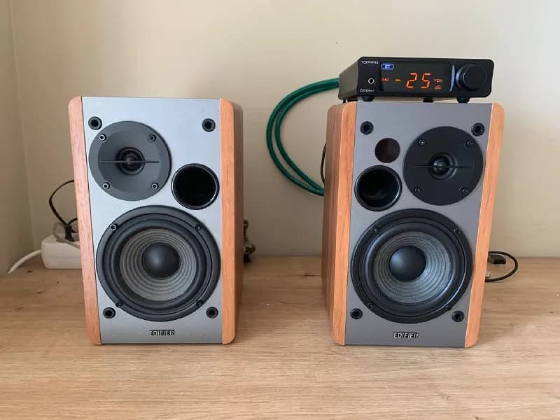Edifier Studio R1280T. — Тбилиси — 270 ₾