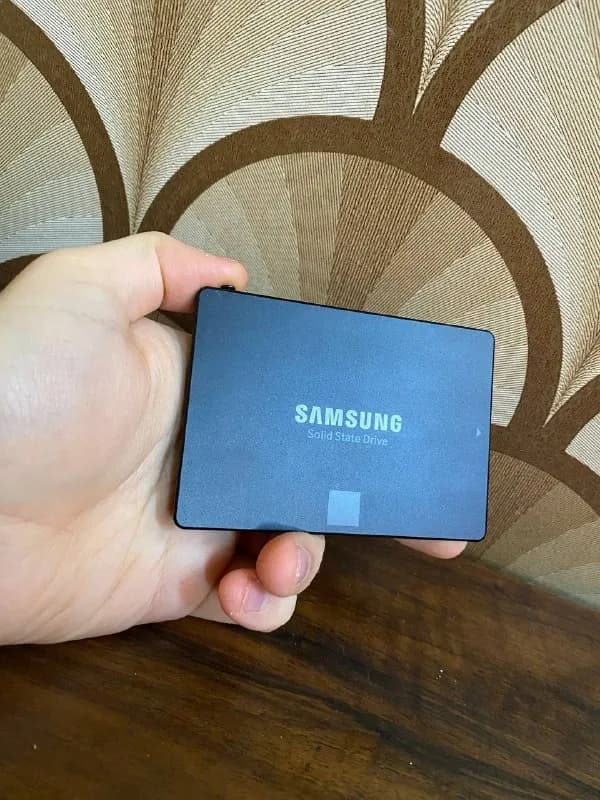 SSD Samsung EVO на 250гб — Тбилиси — 90 ₾