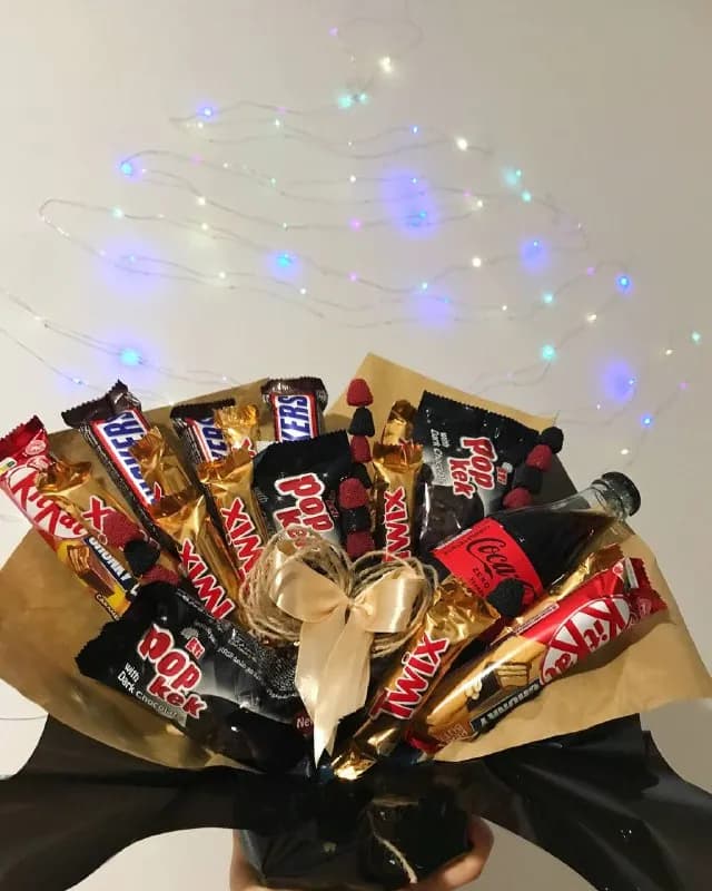 70лари с конфетами 80. Подробнее в личку. Тбилиси. — Тбилиси — 70 ₾