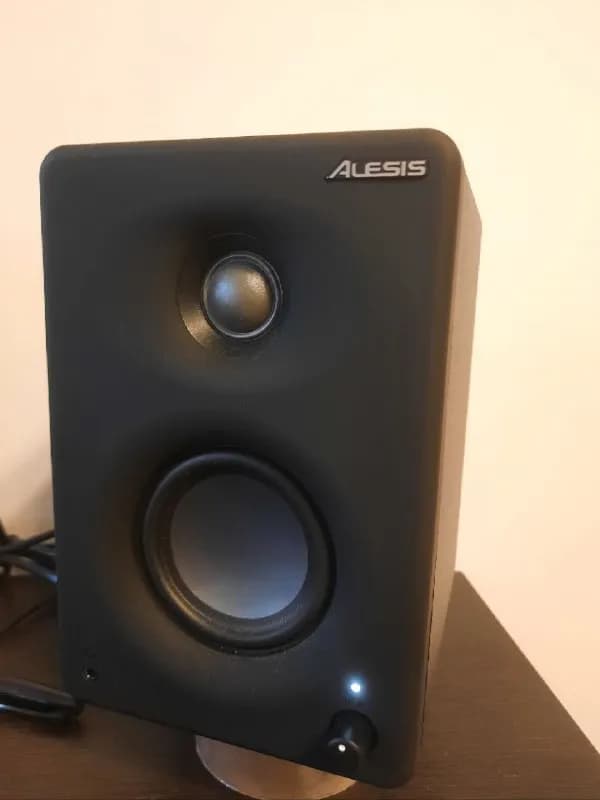 Alesis M1 Active 330Usb 250 лари. — Тбилиси — 250 ₾