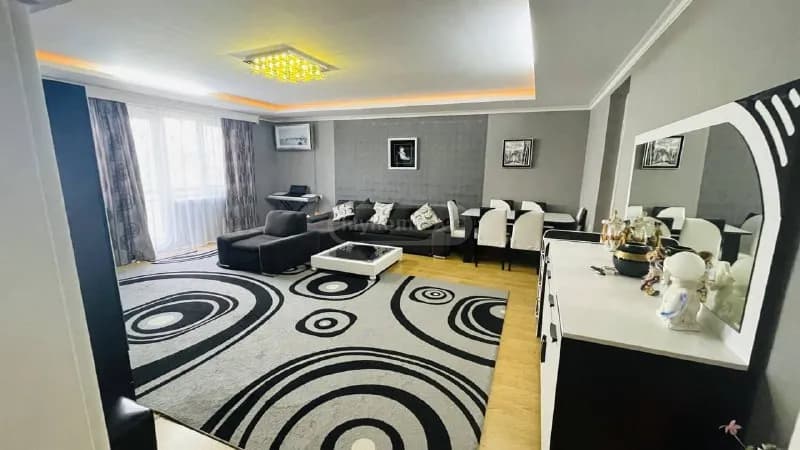 120 кв.м — Тбилиси — 900 $