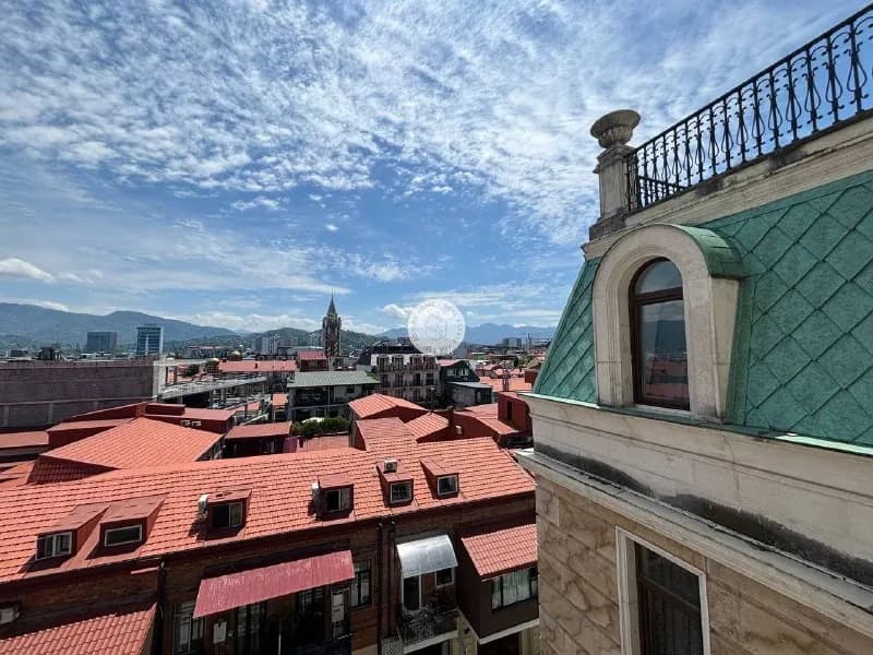3 светлые спальни — Батуми — 2 500 $