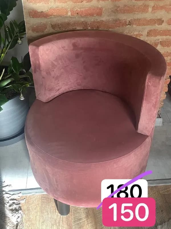150 лари — Тбилиси — 150 ₾