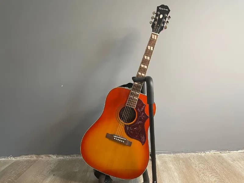 Epiphone Hummingbird Pro FCB в отличном состоянии! Гитара была в моем использовании всего несколько — Тбилиси — 600 $