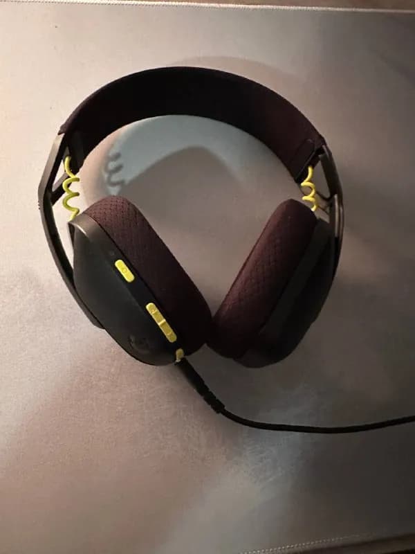 Logitech G435 — отдам за 150 лари, покупались полтора месяца назад за 450 — Тбилиси — 150 ₾