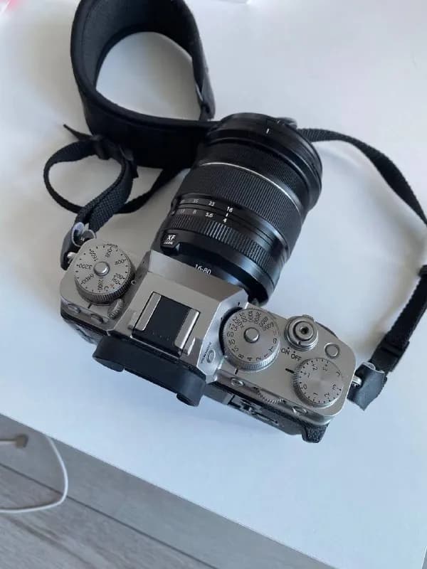 Fujifilm X-T4 + объектив Fujinon XF 16–80mm F4 — Батуми — 4 600 ₾