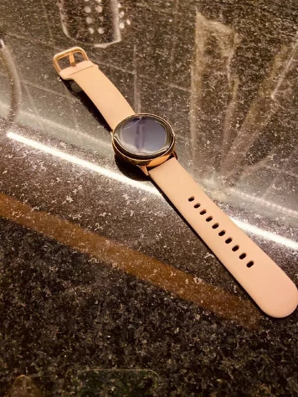 Samsung Galaxy Watch Active — Тбилиси — 90 ₾