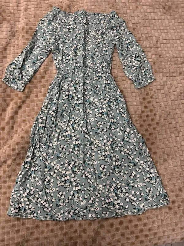 11-15 лет (фасон позволяет) — Батуми — 80 ₾