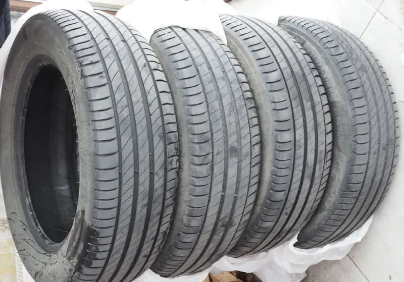 Michelin Primacy 215-60 R17. 400лари — Тбилиси — 17 ₾