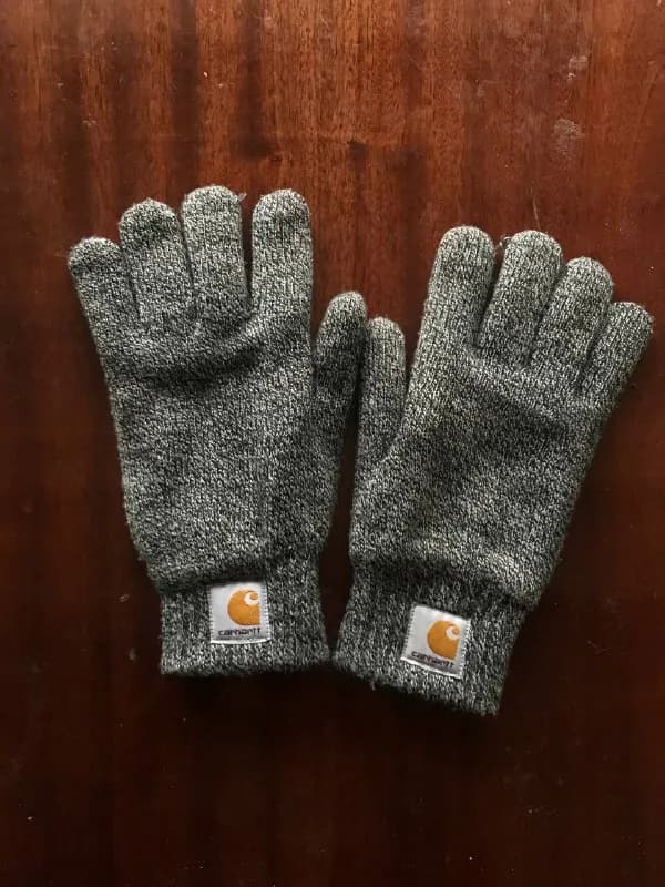 1. Перчатки Carhartt (новые): 40 лари — Тбилиси — 40 ₾