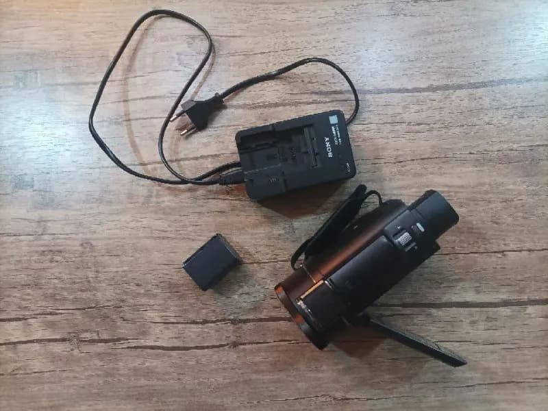 Видеокамера Sony AX53 4K Handycam — Тбилиси — 2 700 ₾