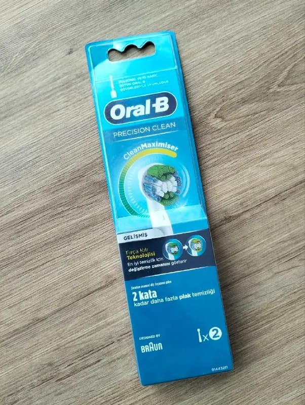 Oral-B — версия Precision Clean — самая классическая из всех насадок. Упаковка новая, оригинальная, — Тбилиси — 40 ₾