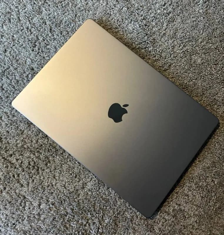 MacBook Pro 16» M1 Pro, 16 GB / 1 TB — Батуми — 2 100 ₾