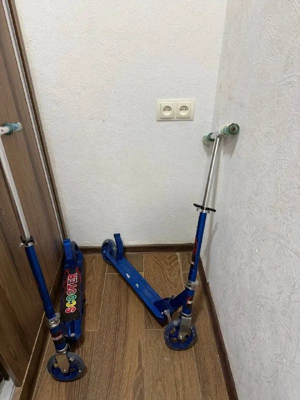 2 двухколесных самоката, каждый 70 лари, 100 за 2 — Батуми — 70 ₾