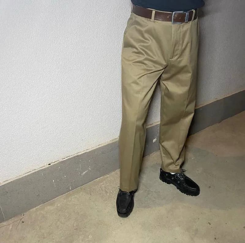 1.Dockers штаны, размер 32×30, 70 лари — Тбилиси — 31 ₾
