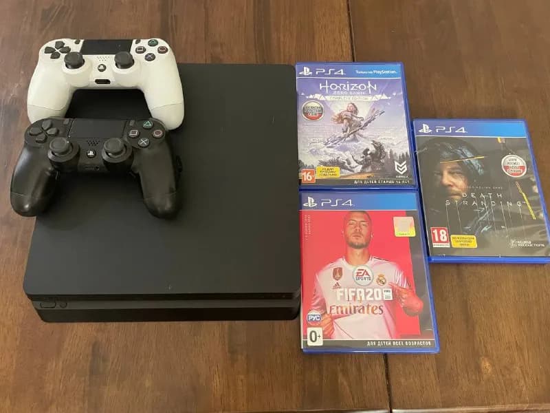 PS4 Slim 1 tb — Тбилиси — 650 ₾