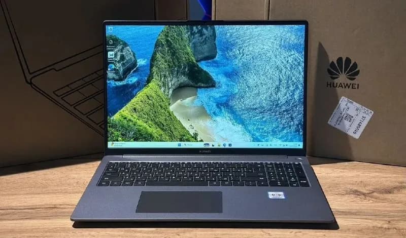 HONOR MAGICBOOK В ОТЛИЧНОМ СОСТОЯНИИ! — Батуми — 680 ₾